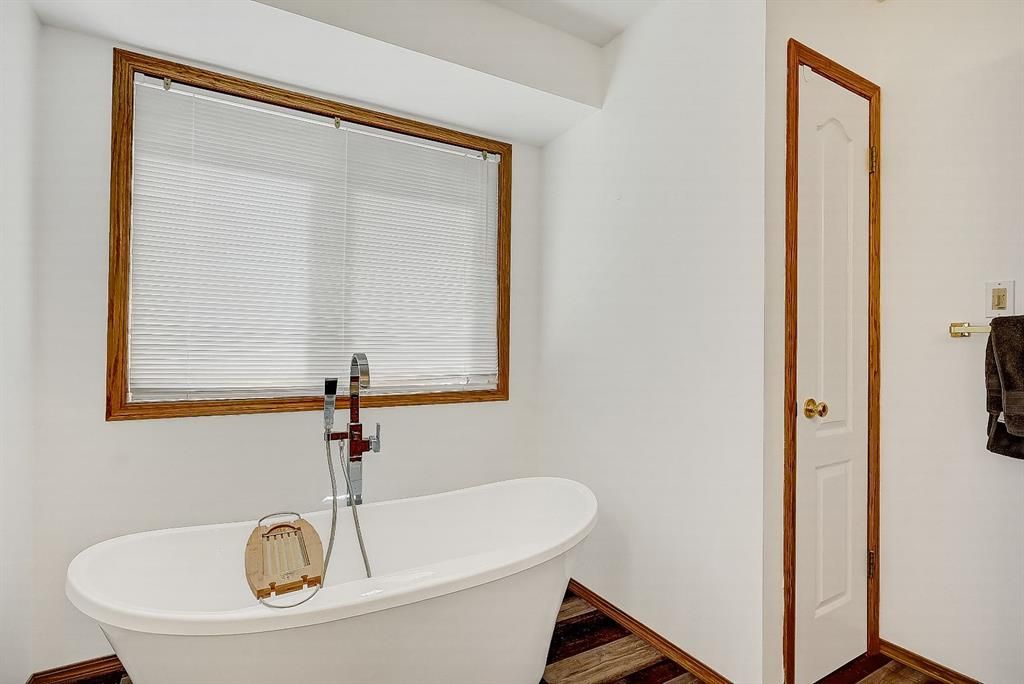 11819 91a Street  - Photo 21