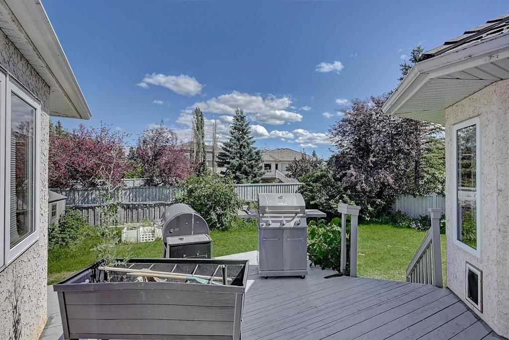 11819 91a Street  - Photo 36