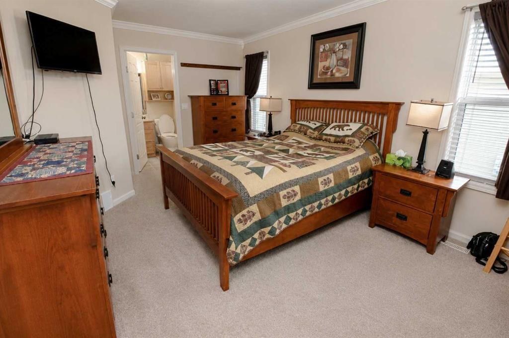 10410 119 Avenue  - Photo 10