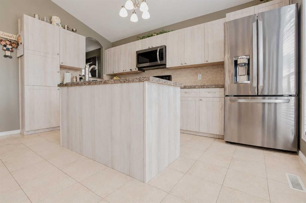 10410 119 Avenue  - Photo 7