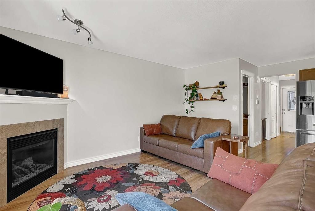 11204 71 Avenue  - Photo 4