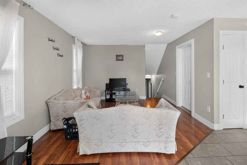 8606 102a Avenue  - Photo 19