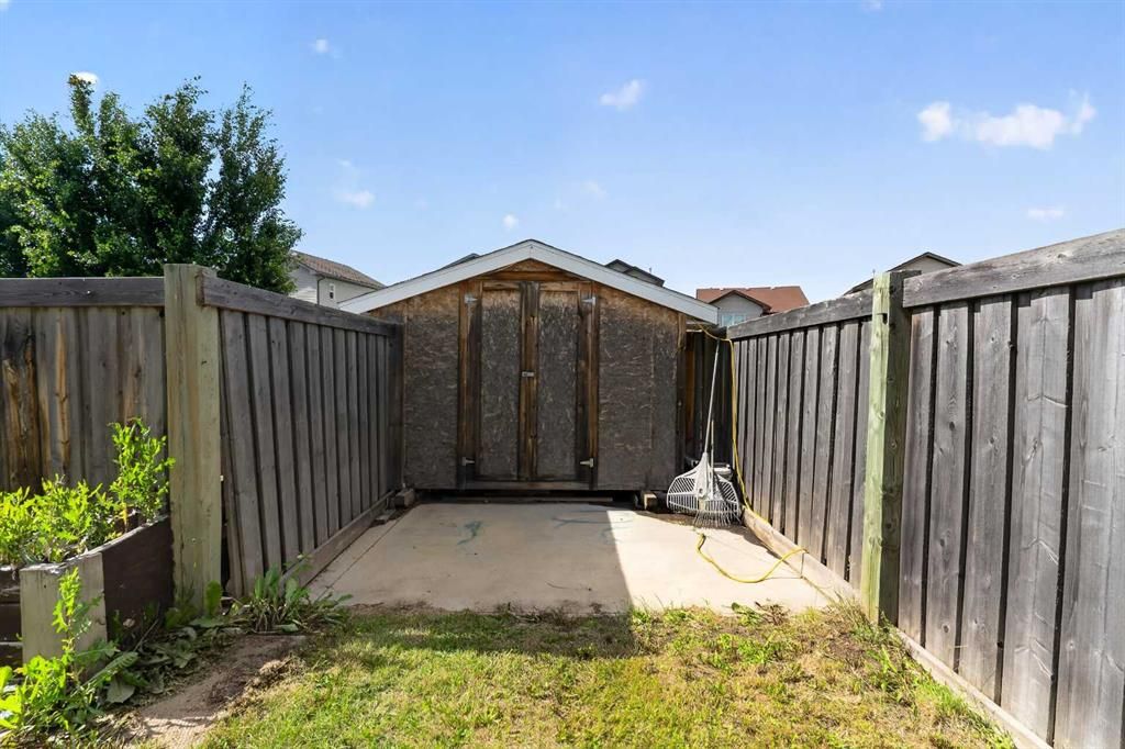 8606 102a Avenue  - Photo 27