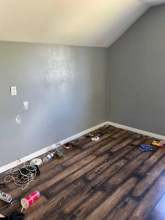 806 3 Avenue  - Photo 14