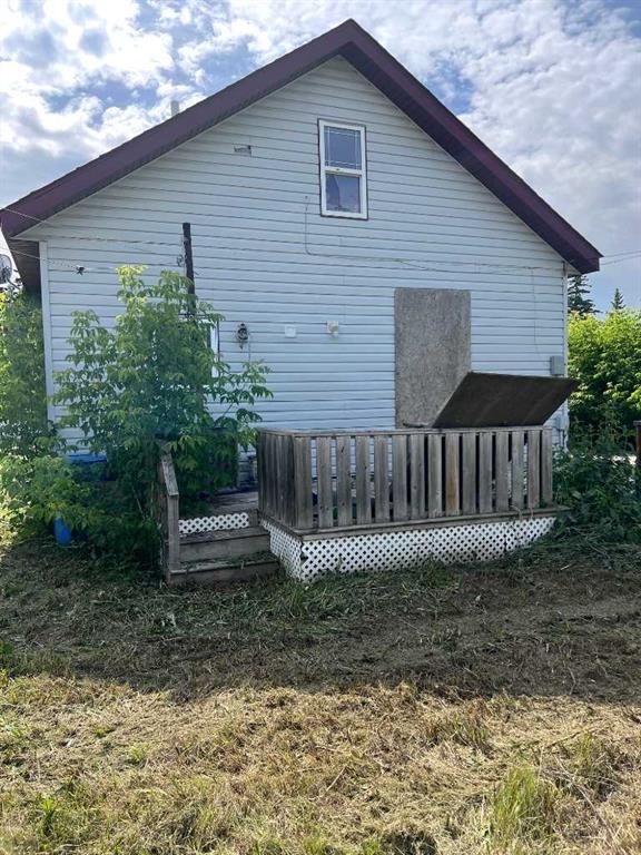 806 3 Avenue - Photo 4