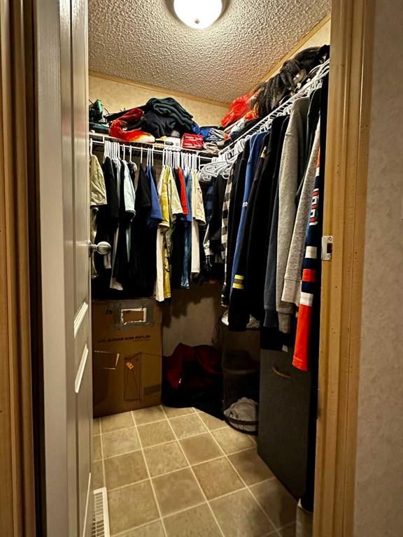 625 Carley Close  - Photo 28
