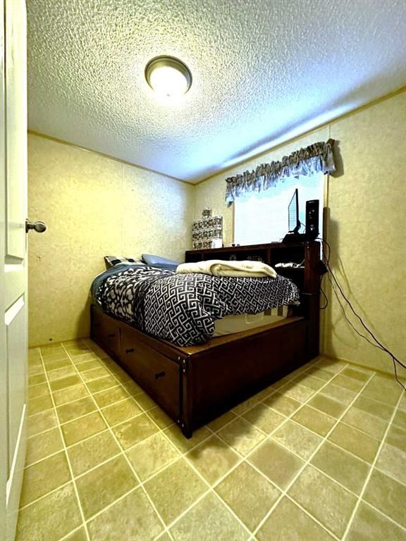 625 Carley Close  - Photo 29