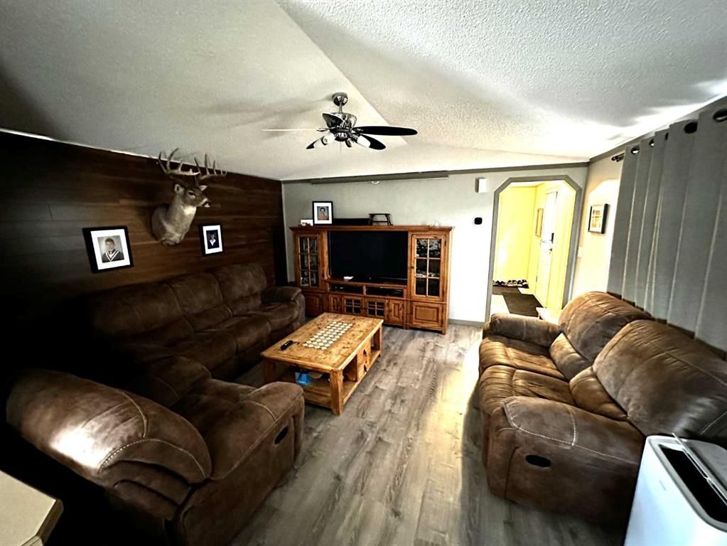 625 Carley Close  - Photo 5