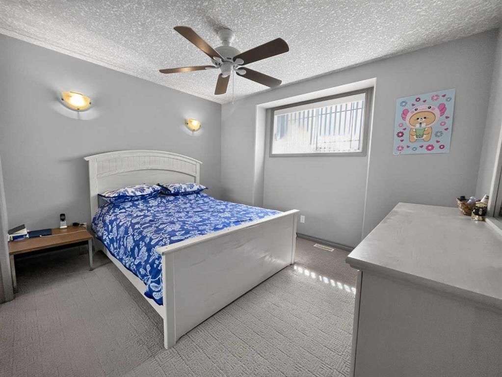 12605 Lakeshore Drive  - Photo 20