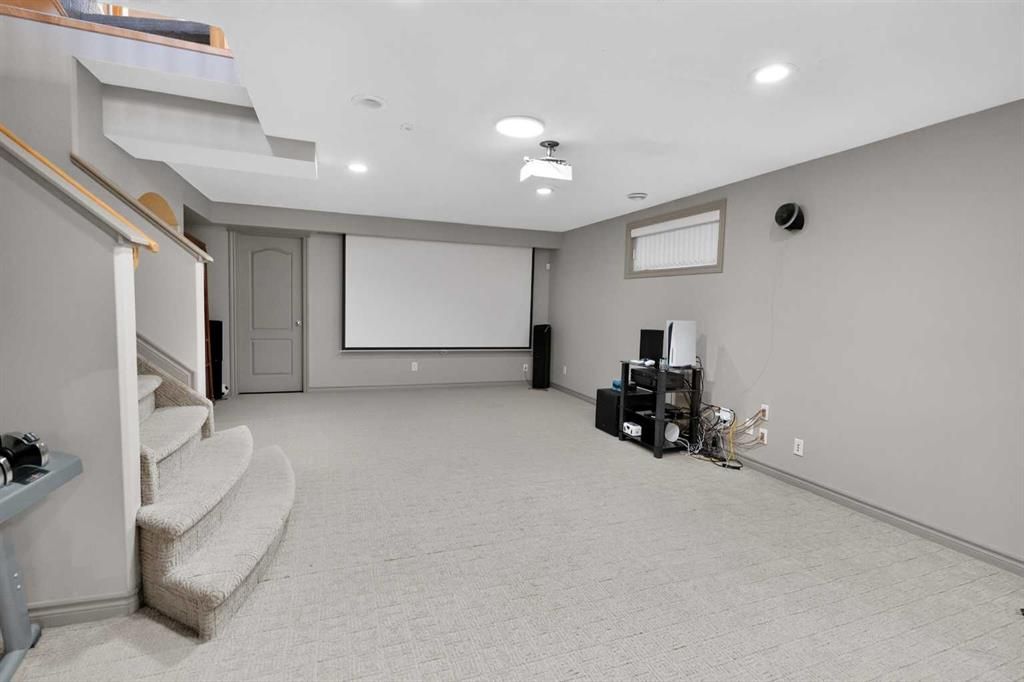 12605 Lakeshore Drive  - Photo 29
