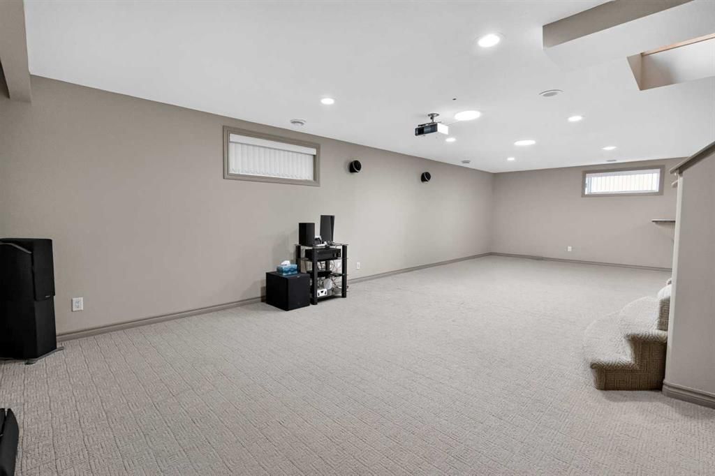12605 Lakeshore Drive  - Photo 30