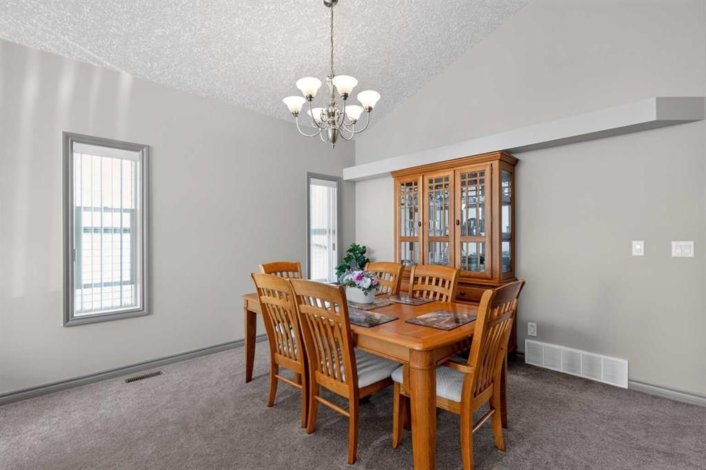 12605 Lakeshore Drive  - Photo 9