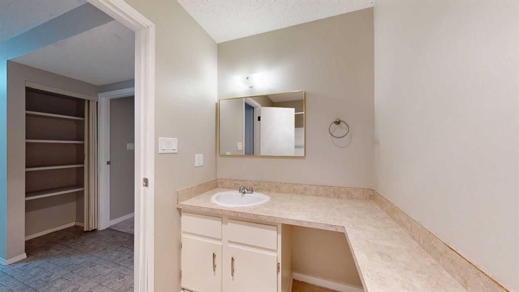 3104, 7201 Poplar Drive  - Photo 13