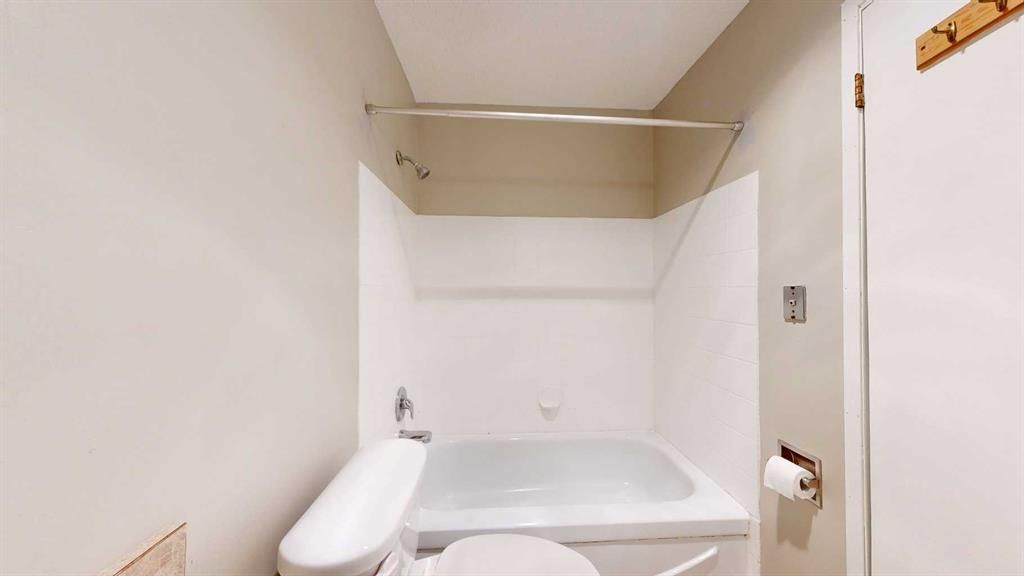 3104, 7201 Poplar Drive  - Photo 14