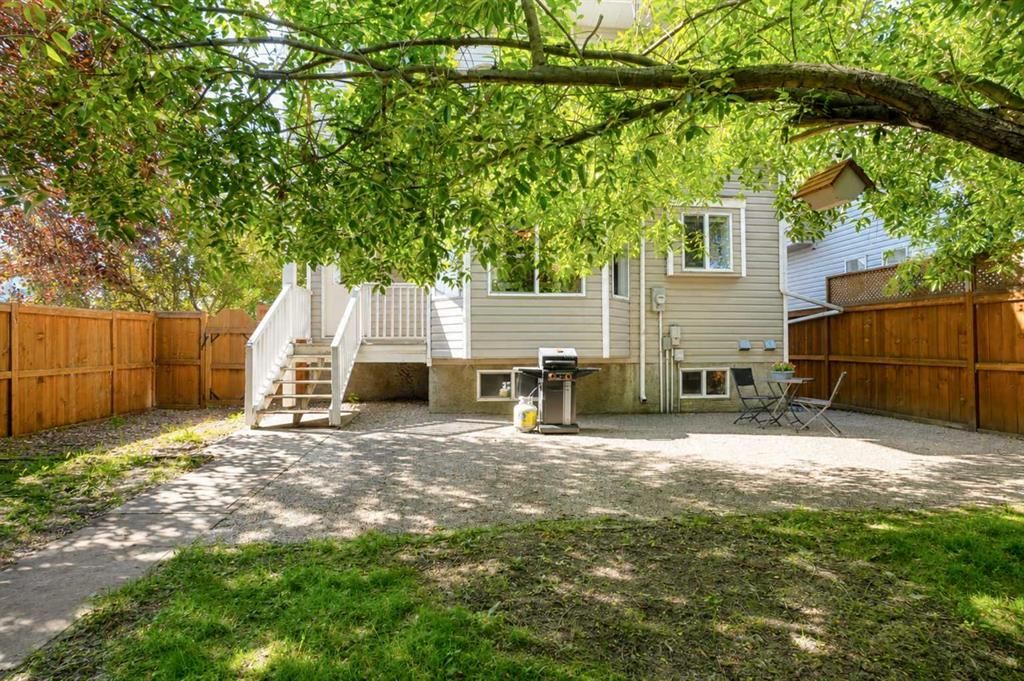8902 60A Avenue  - Photo 22