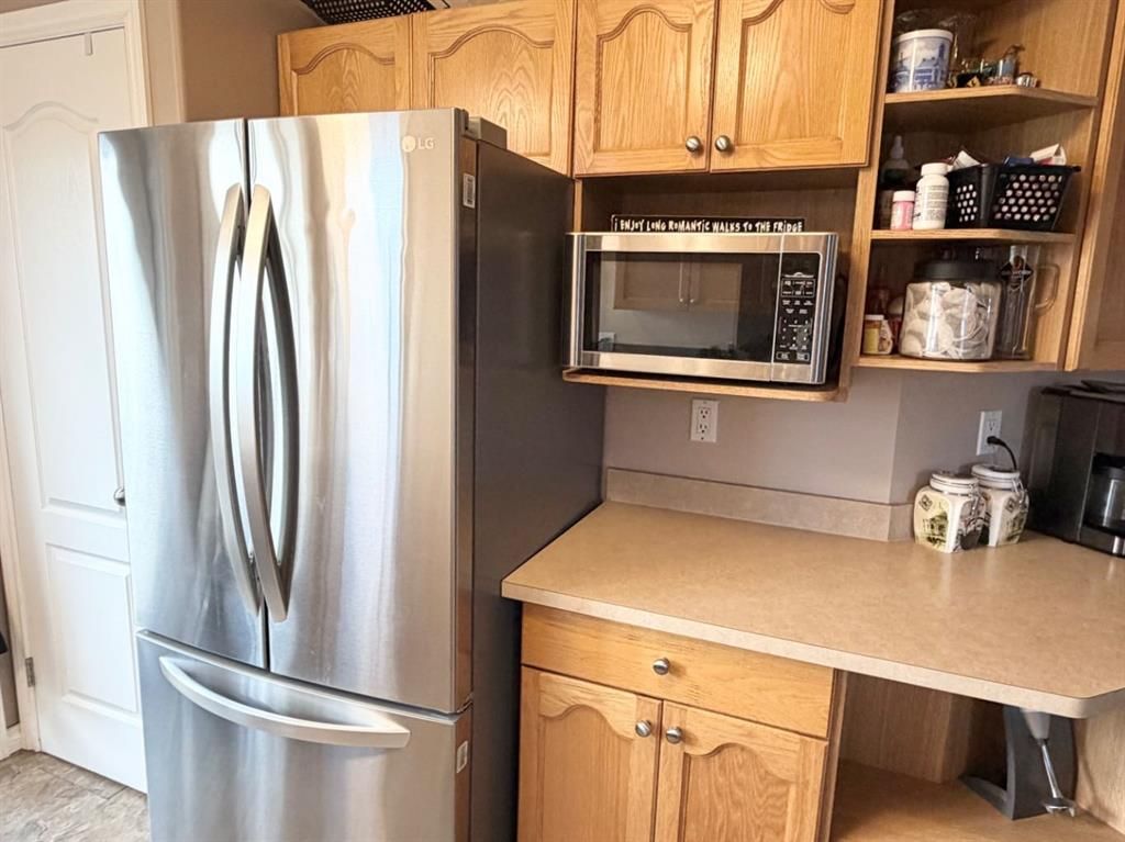 9804 102 Avenue  - Photo 11