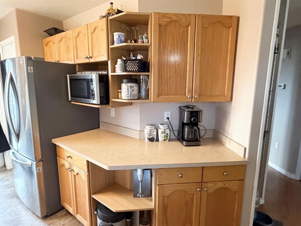9804 102 Avenue  - Photo 12