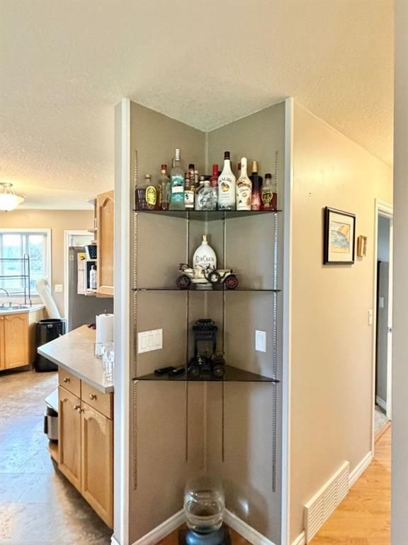 9804 102 Avenue  - Photo 13