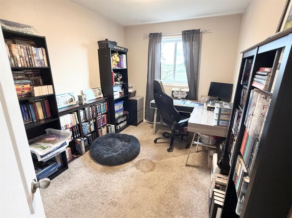 9804 102 Avenue  - Photo 19