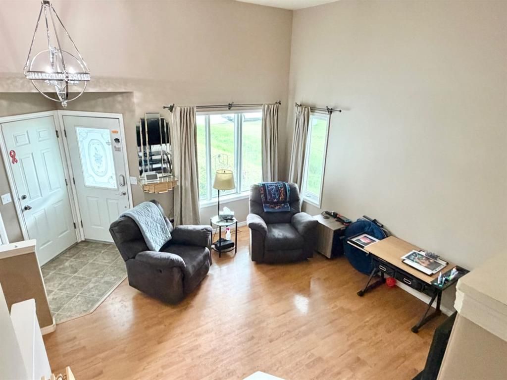 9804 102 Avenue  - Photo 6