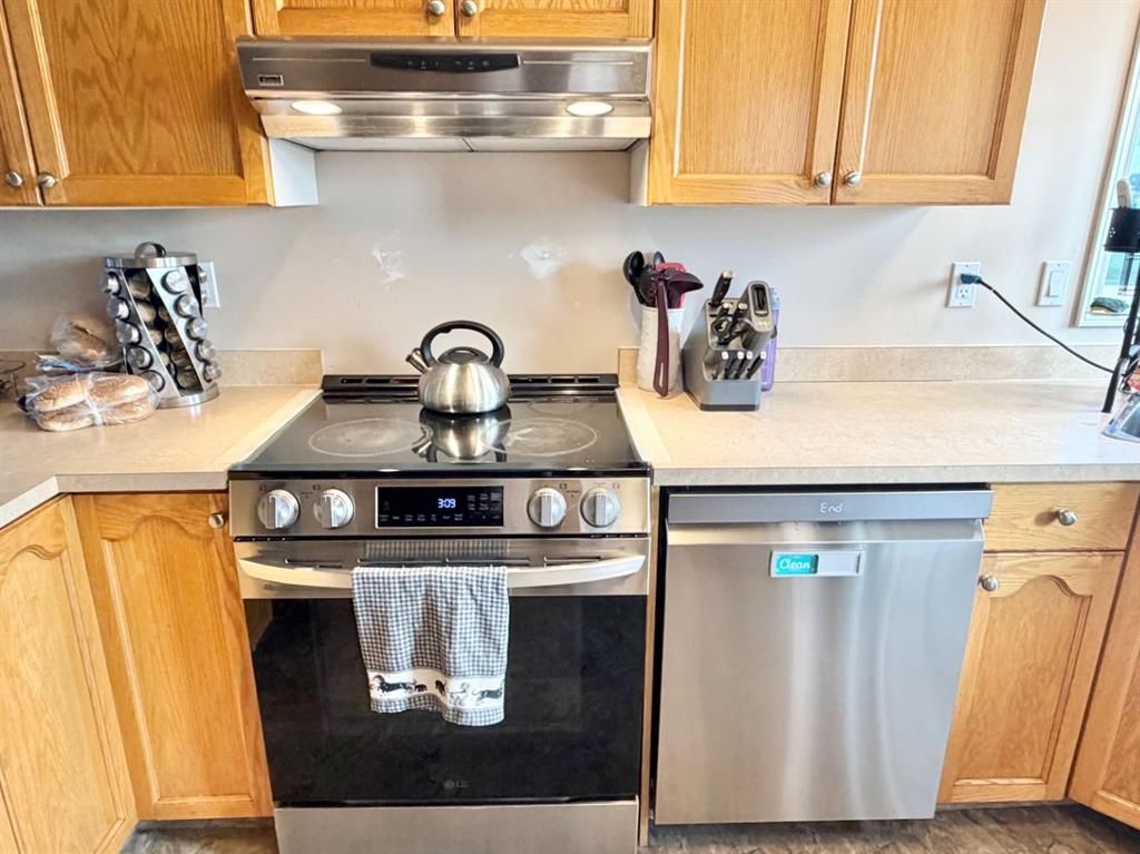 9804 102 Avenue  - Photo 9
