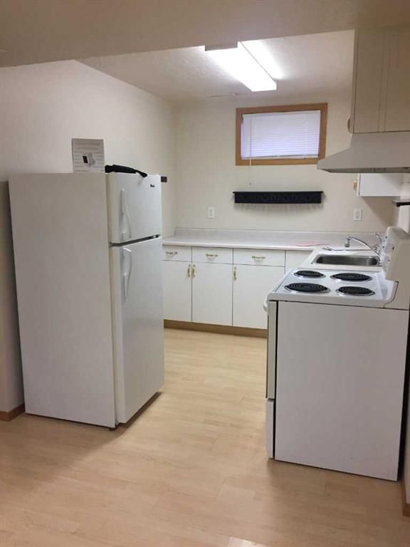 9343 112a Avenue  - Photo 13