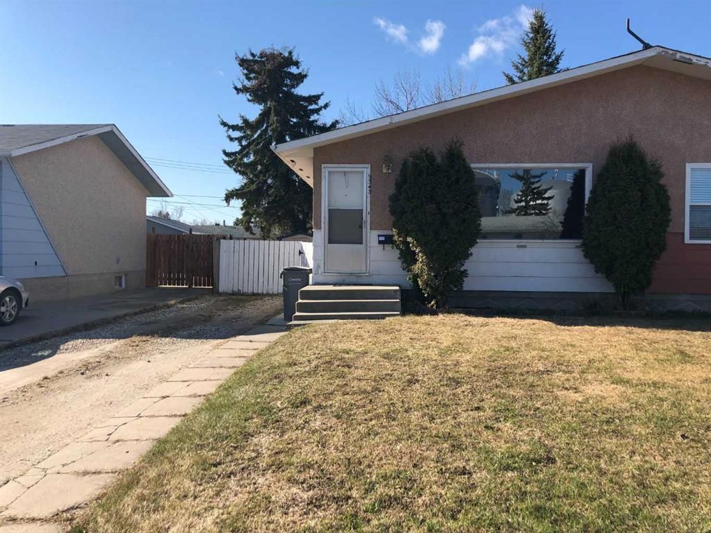 9343 112a Avenue  - Photo 2