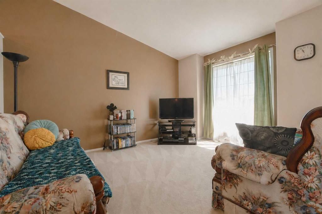 36 Pinnacle Way  - Photo 3