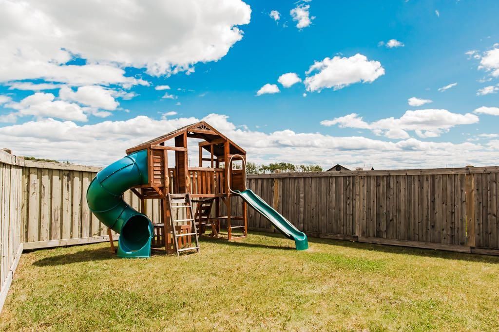 10261 85 Street  - Photo 37