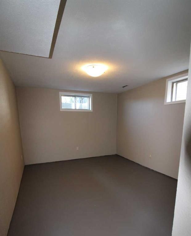 9606 115 Avenue  - Photo 13