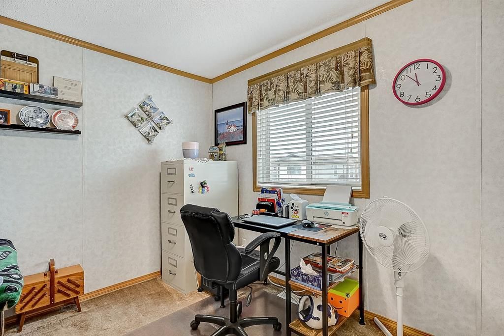 8823 88C Street  - Photo 19