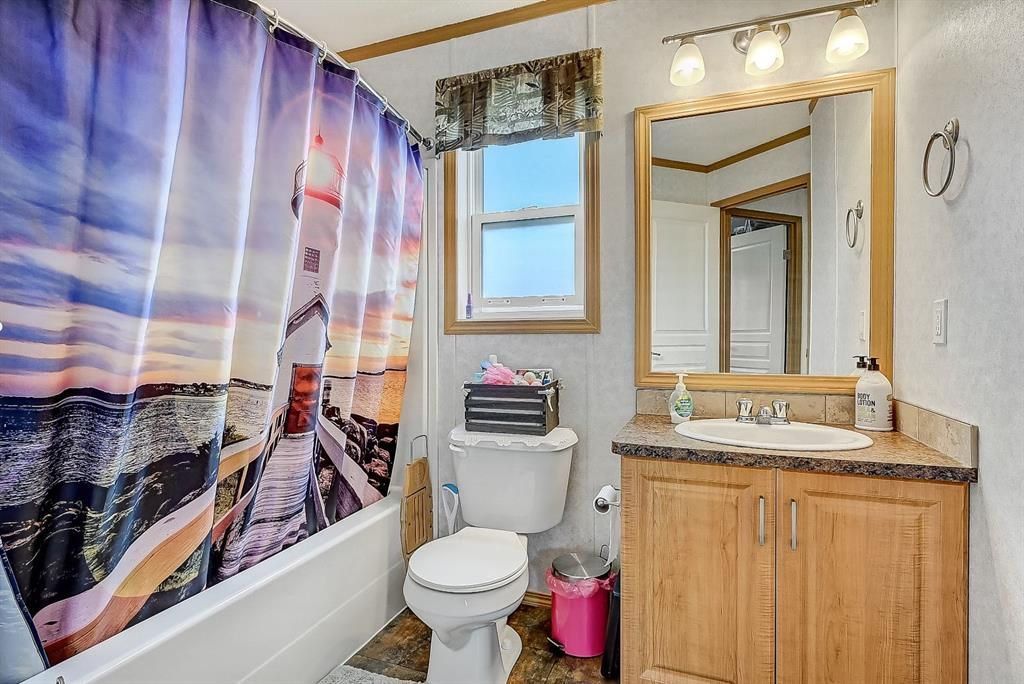 8823 88C Street  - Photo 21