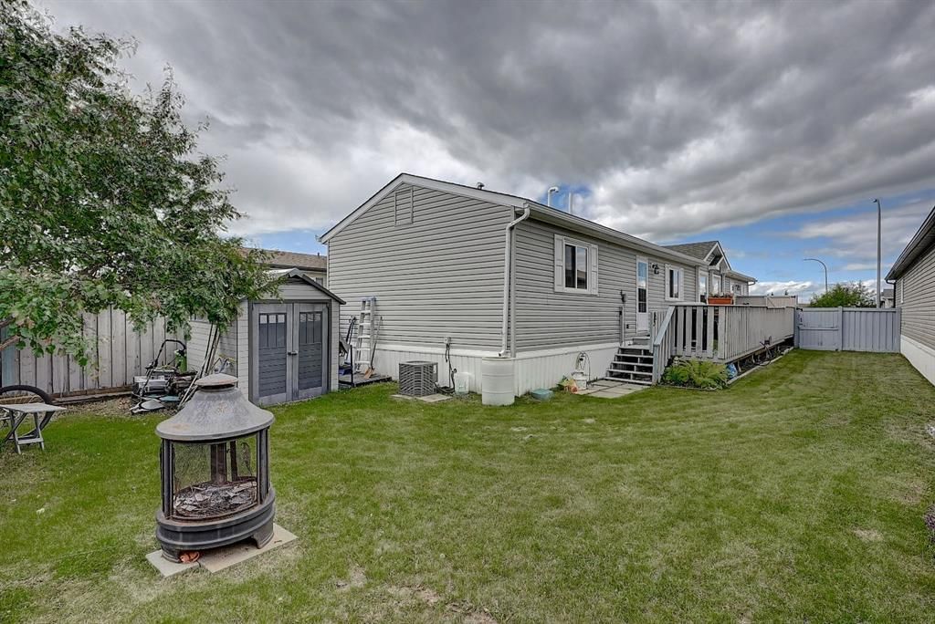 8823 88C Street  - Photo 3