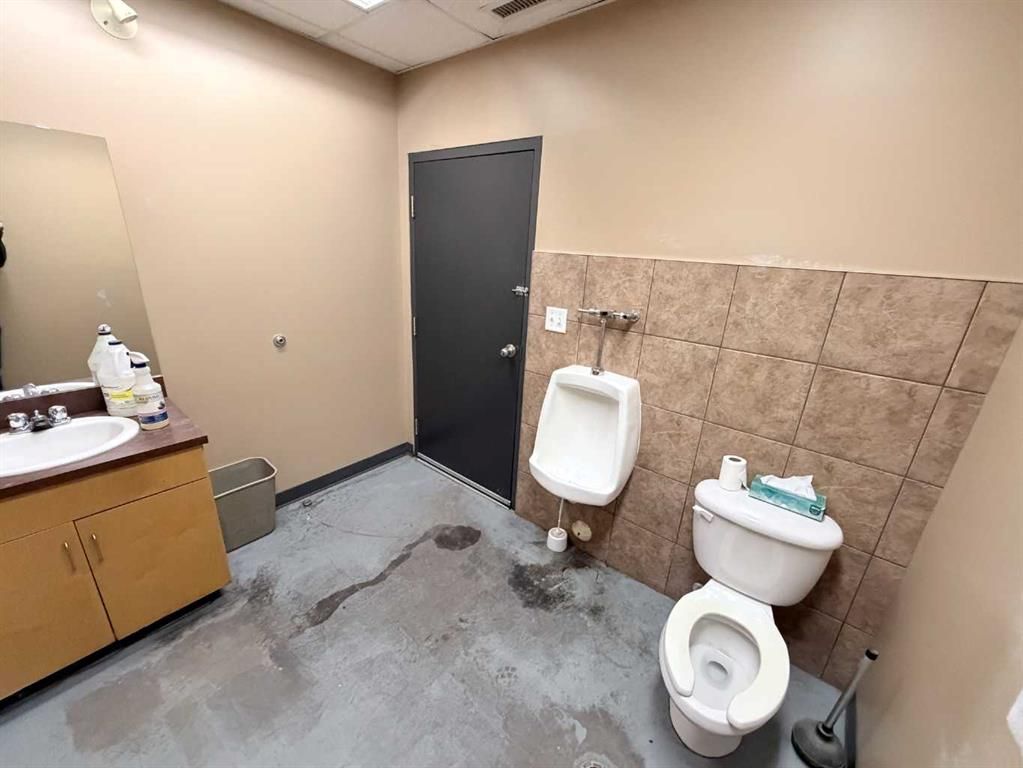 10211 88 Avenue  - Photo 31