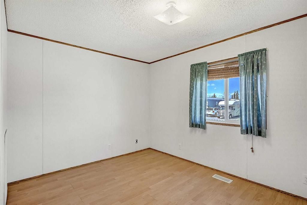 9717 121 Avenue  - Photo 23