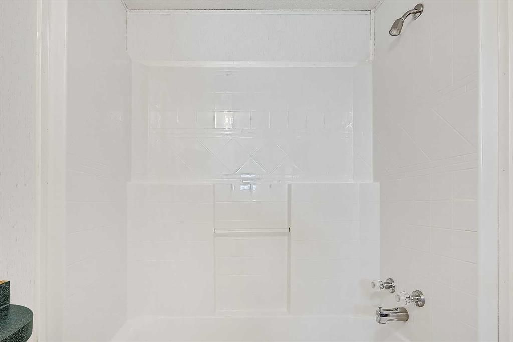 9717 121 Avenue  - Photo 25