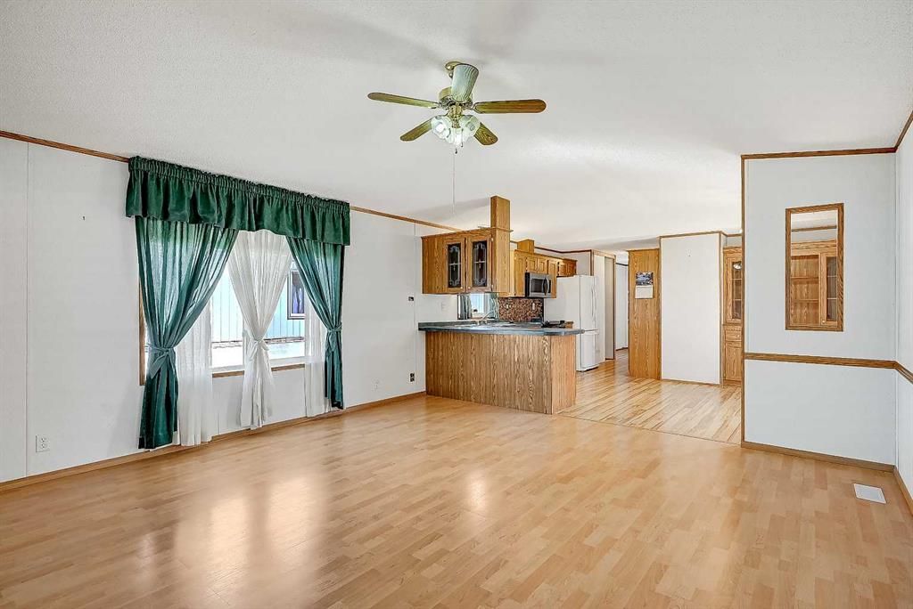 9717 121 Avenue  - Photo 5