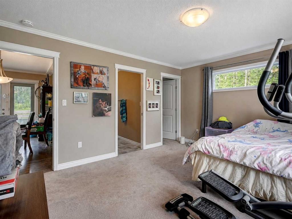745002 Range Road 55   - Photo 17