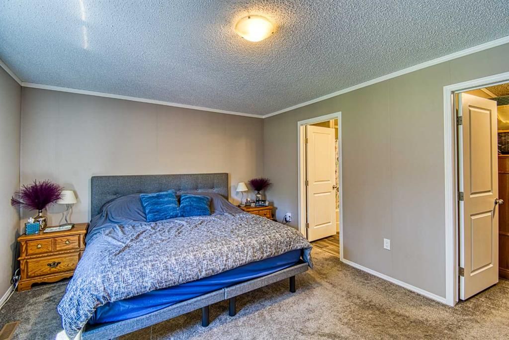 742067 Rge Rd 120   - Photo 12