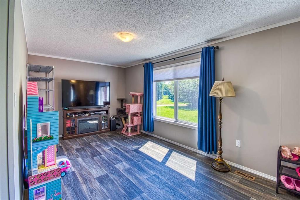 742067 Rge Rd 120   - Photo 21