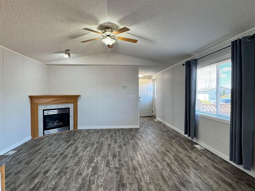 10915 96A Street  - Photo 17