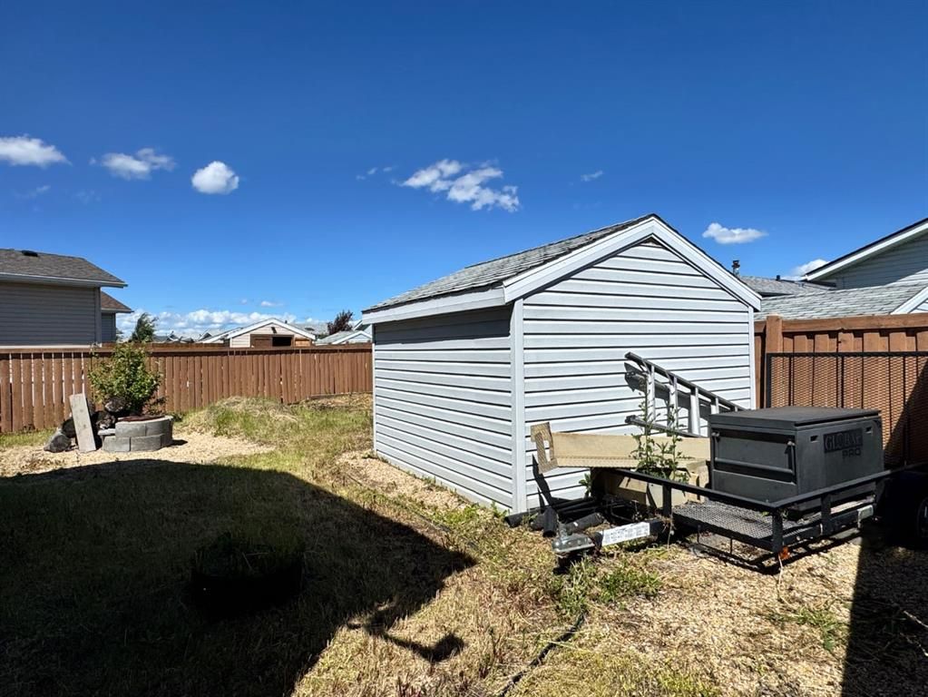 10915 96A Street  - Photo 43