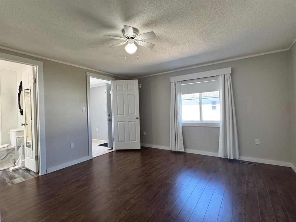 529 Stewart Street   - Photo 14
