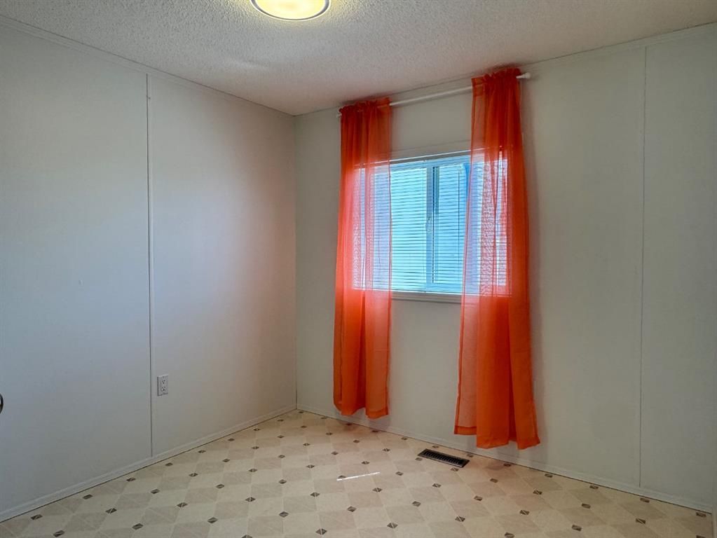 529 Stewart Street   - Photo 24