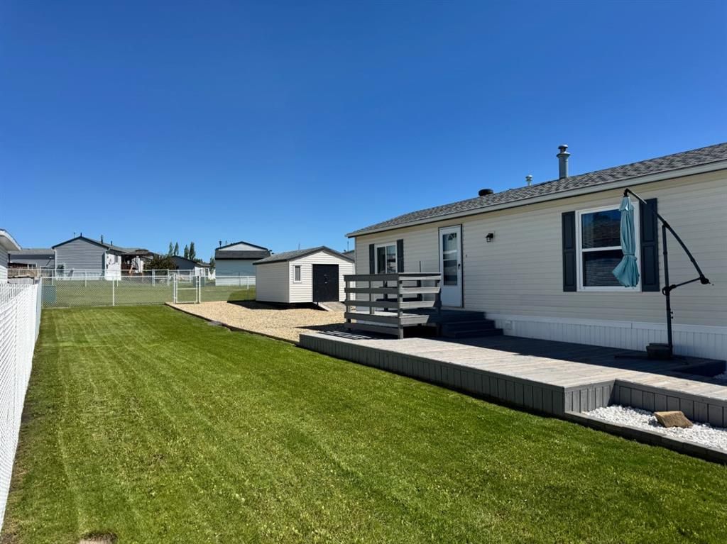 529 Stewart Street   - Photo 28