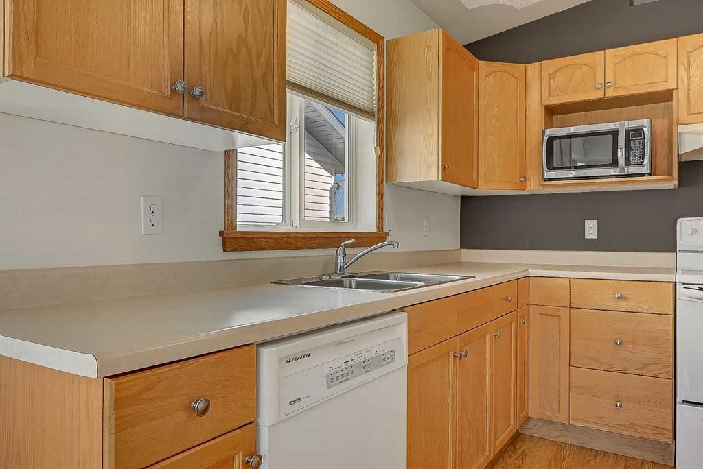 10309 74 Avenue  - Photo 11