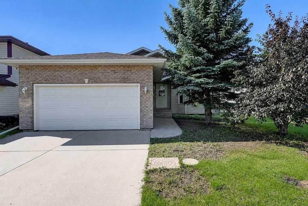 10309 74 Avenue - Photo 2
