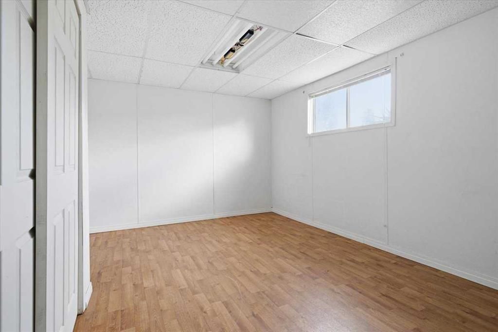 9703 95 Avenue  - Photo 17