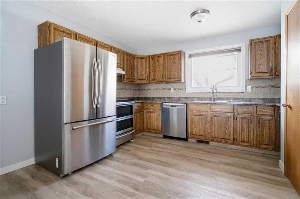 9703 95 Avenue  - Photo 7