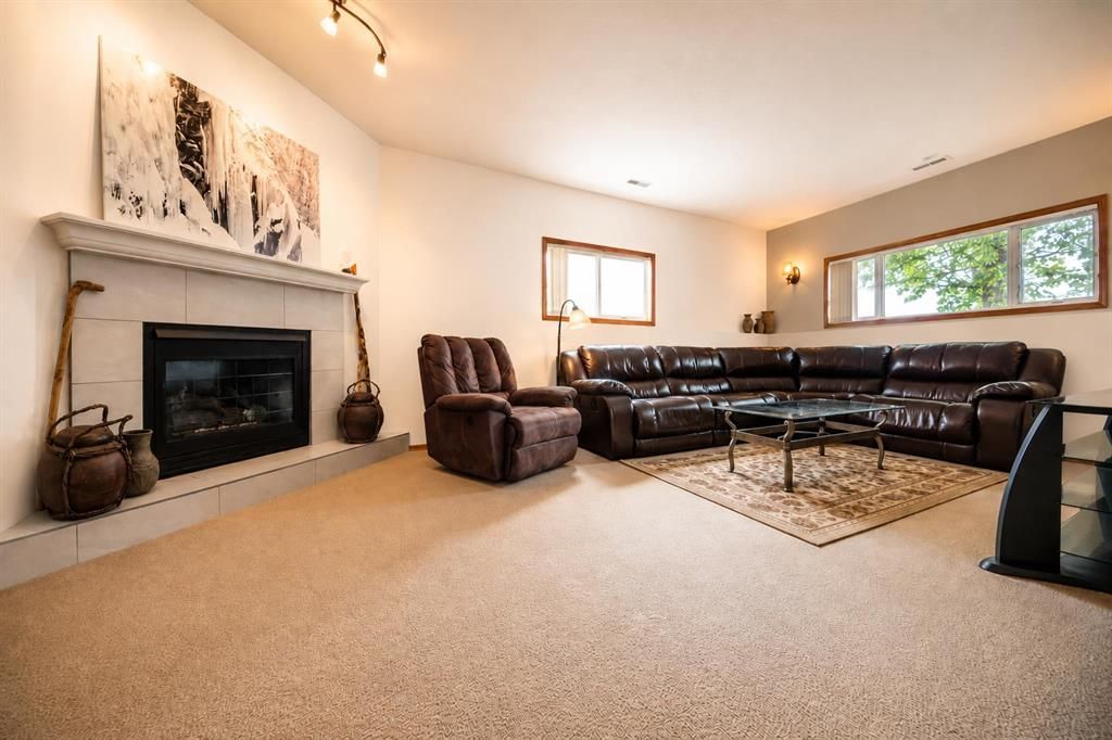 10905 91 Street  - Photo 19